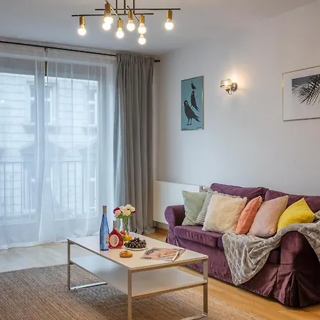Aparthotel Angel Plaza - Old Town